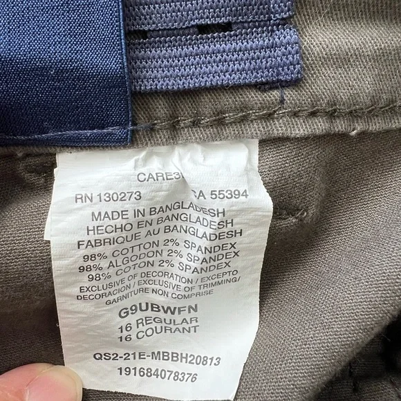 Wrangler Men's Olive Utility Cargo Pants - Dark Olive - Picture 7 of 7